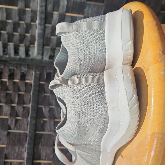 🐞3/33🐞 Athletics works ultra lightweight sneakers - Picture 7 of 7